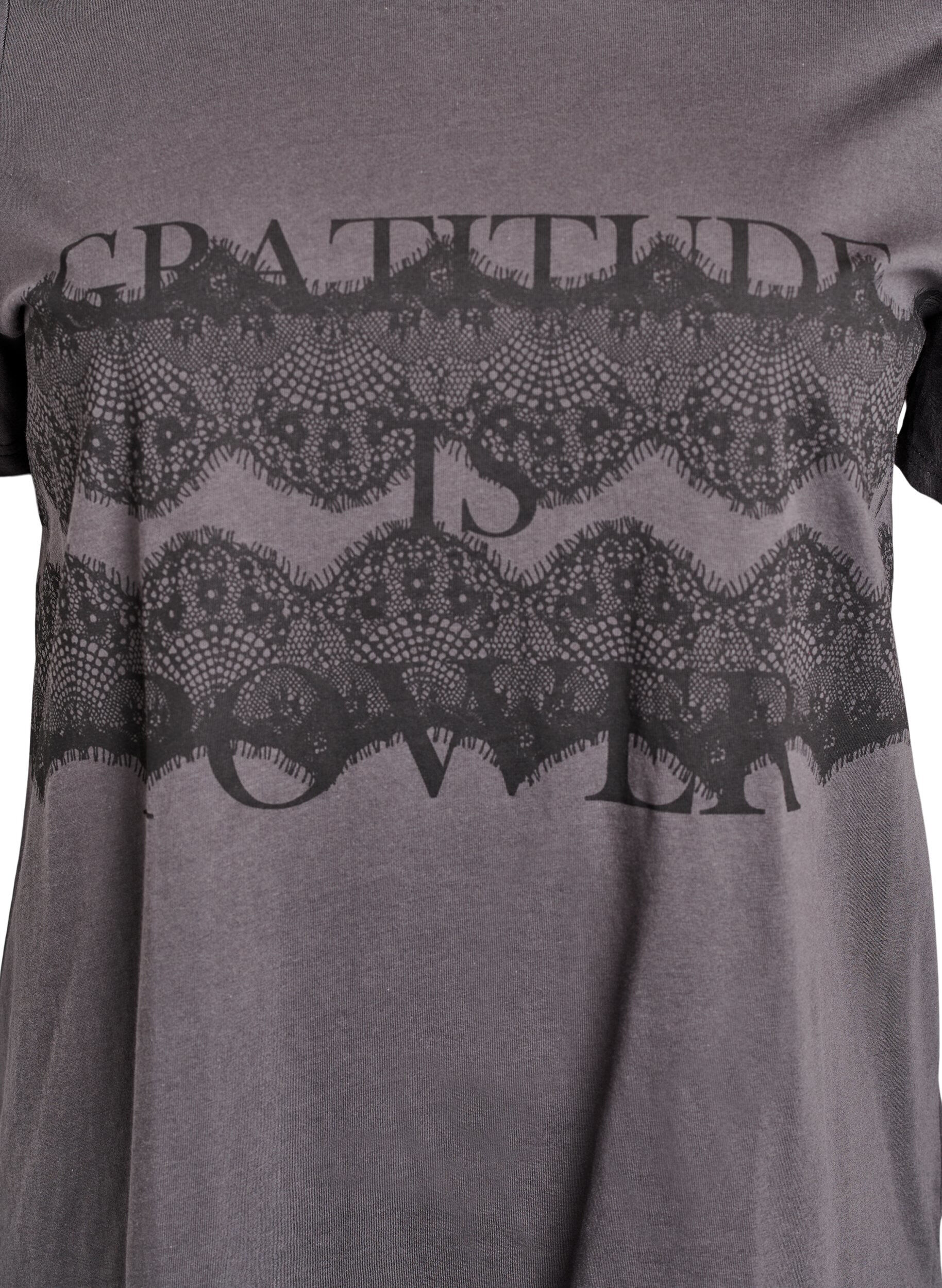 Zizzi T-Shirt aus Baumwolle mit Frontprint, Grau, Packshot image number 2