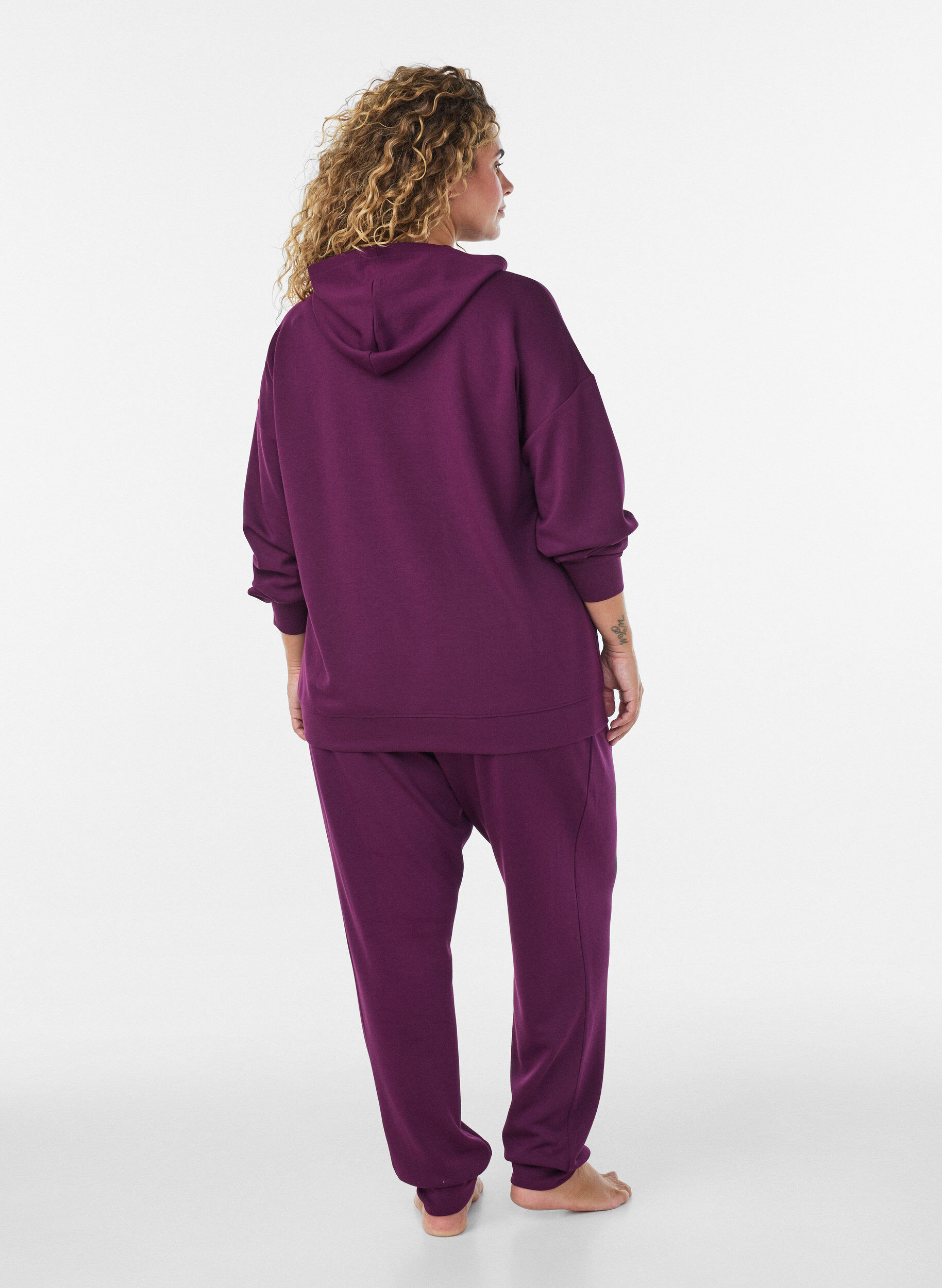 ZizziHoodie aus Jersey, Lila, Model image number 2