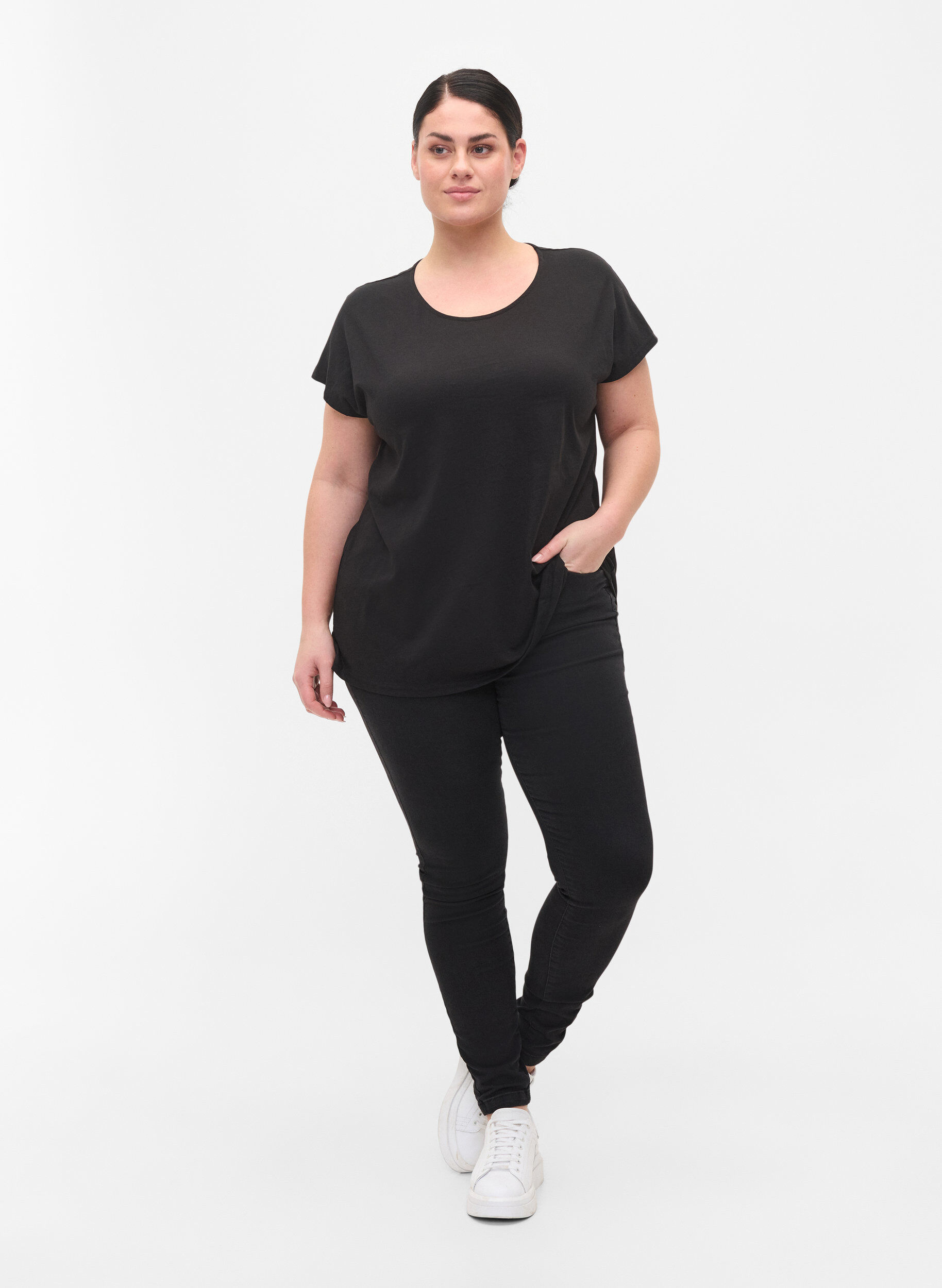 Zizzi T-Shirt, Black, Model image number 3