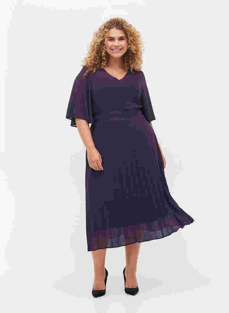 Kurzärmeliges plissiertes Kleid, Purple Velvet, Model image number 2