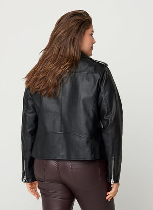 Jacke aus Kunstleder mit Reißverschlussdetails, Black, Model image number 1