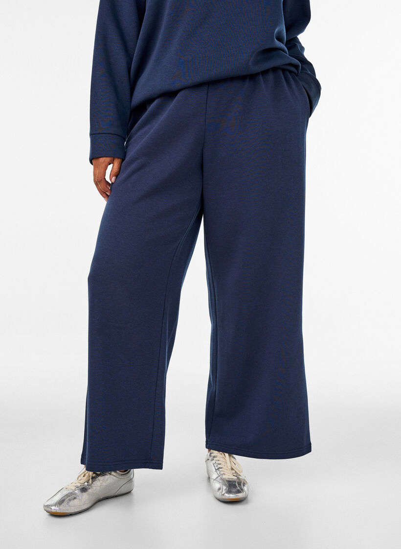 Hoch taillierte Sweatpants mit weitem Bein, Blau, Model image number 2