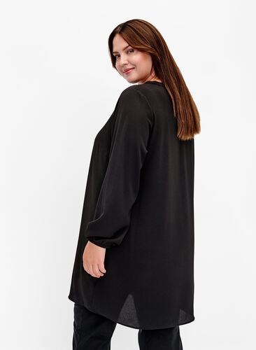 Langärmeliges Kleid mit V-Ausschnitt, Black, Model image number 1