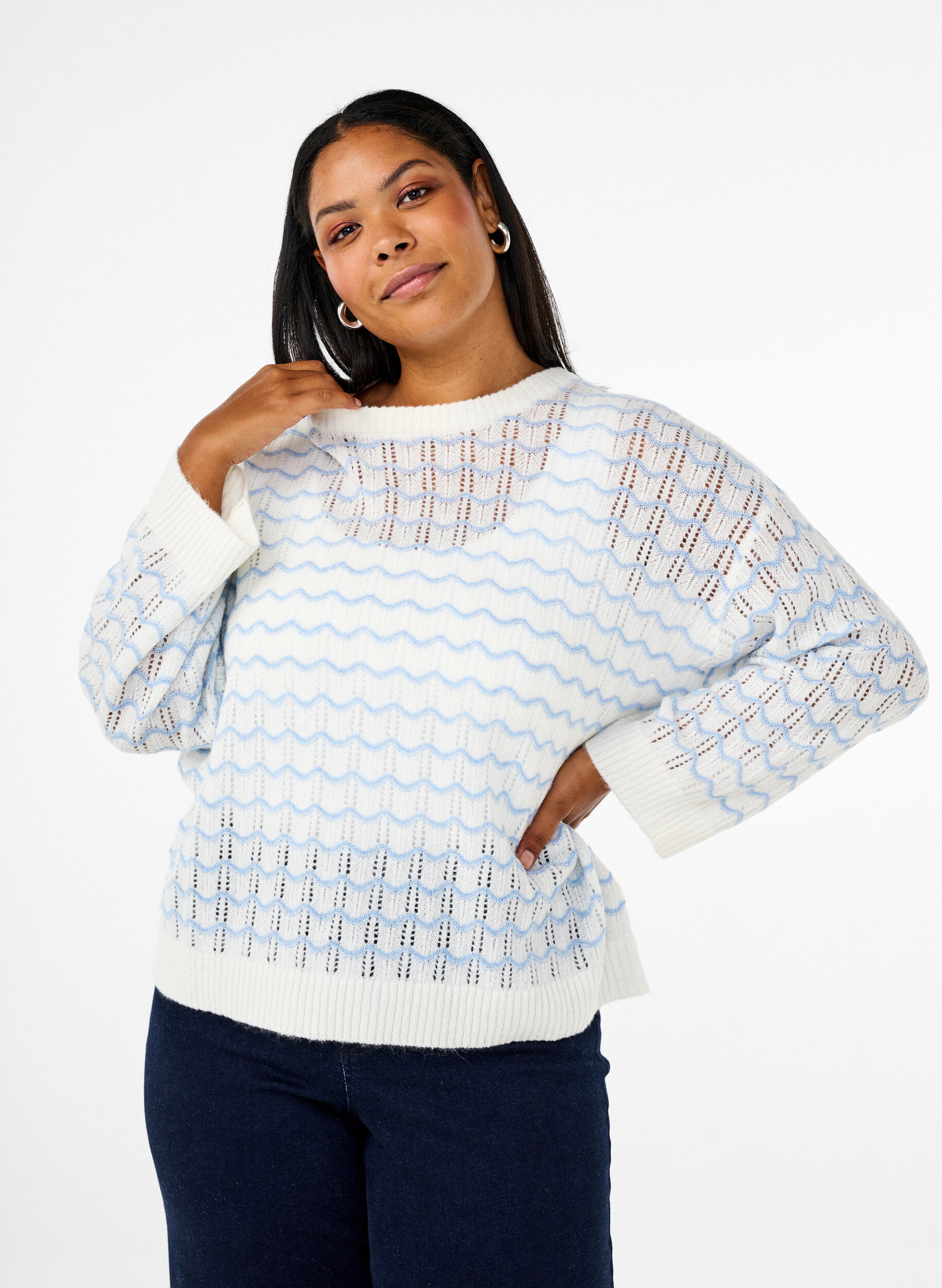Zizzi Lockere Strickbluse mit Wellenmuster, Cloud Dancer Comb, Model image number 0