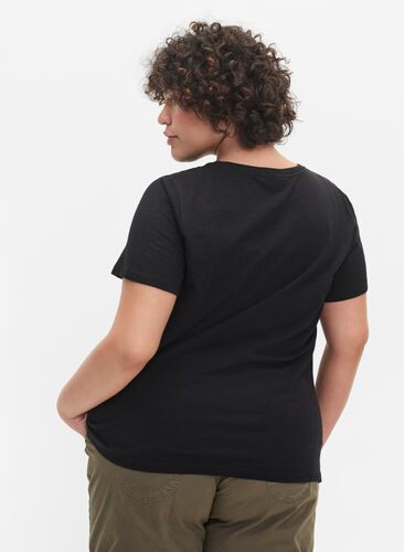2er Pack kurzarm T-Shirts aus Baumwolle, Black, Model image number 1