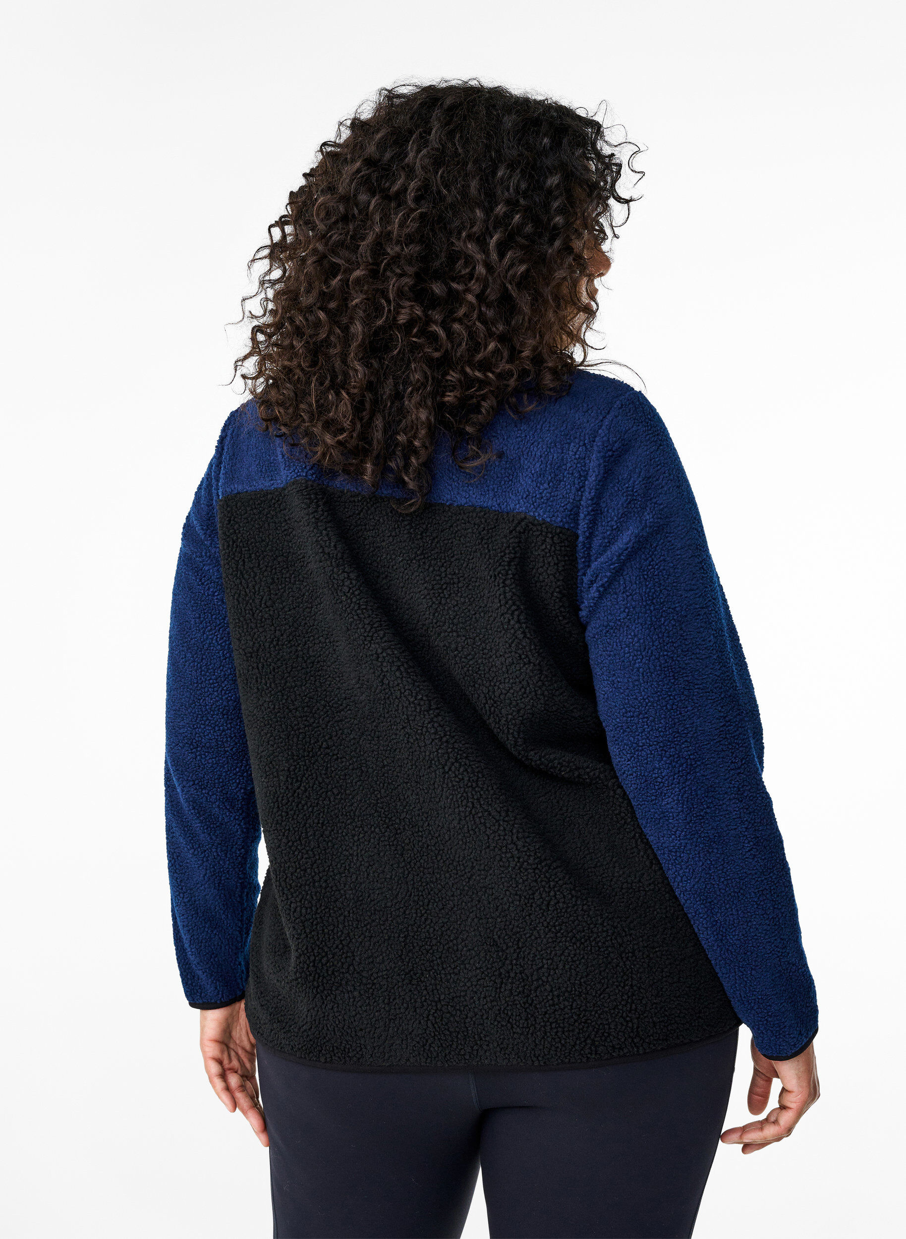 Zizzi Teddyjacke mit Farbblock, Night Sky comb., Model image number 1