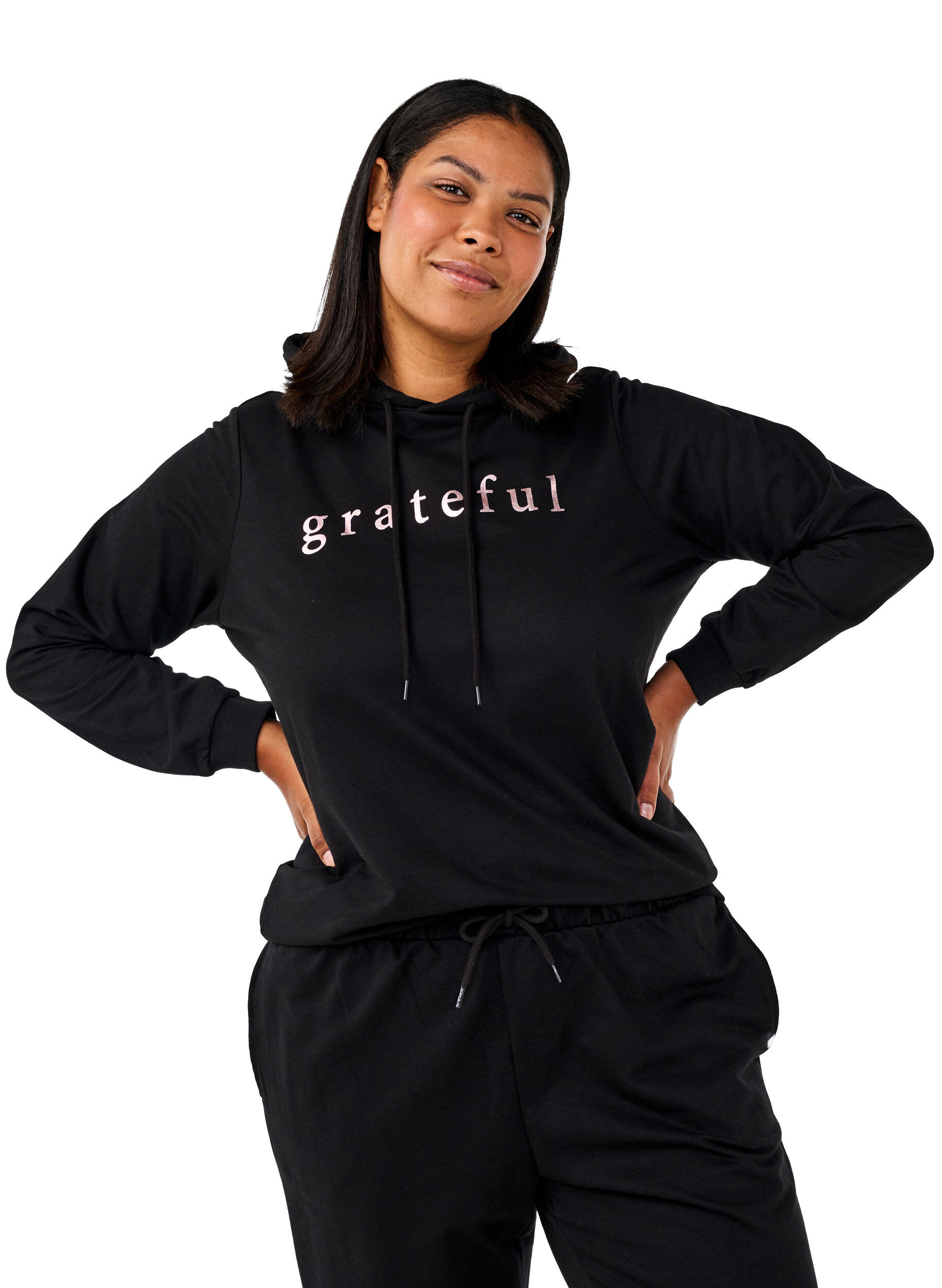 Zizzi Sweatshirt mit Kapuze und Aufdruck, Schwarz, Model image number 0