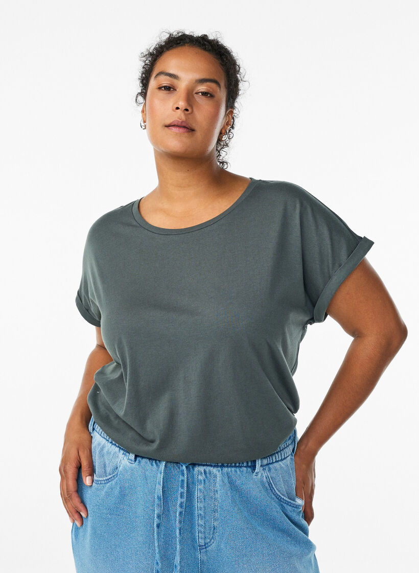 Kurz&auml;rmeliges T-Shirt aus einer Baumwollmischung, Gr&uuml;n, Model image number 0
