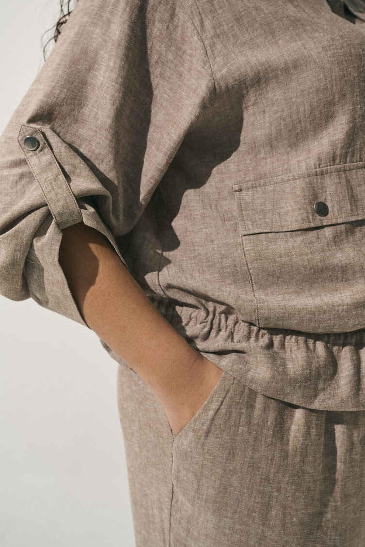 Leinen-Outfit, , Model