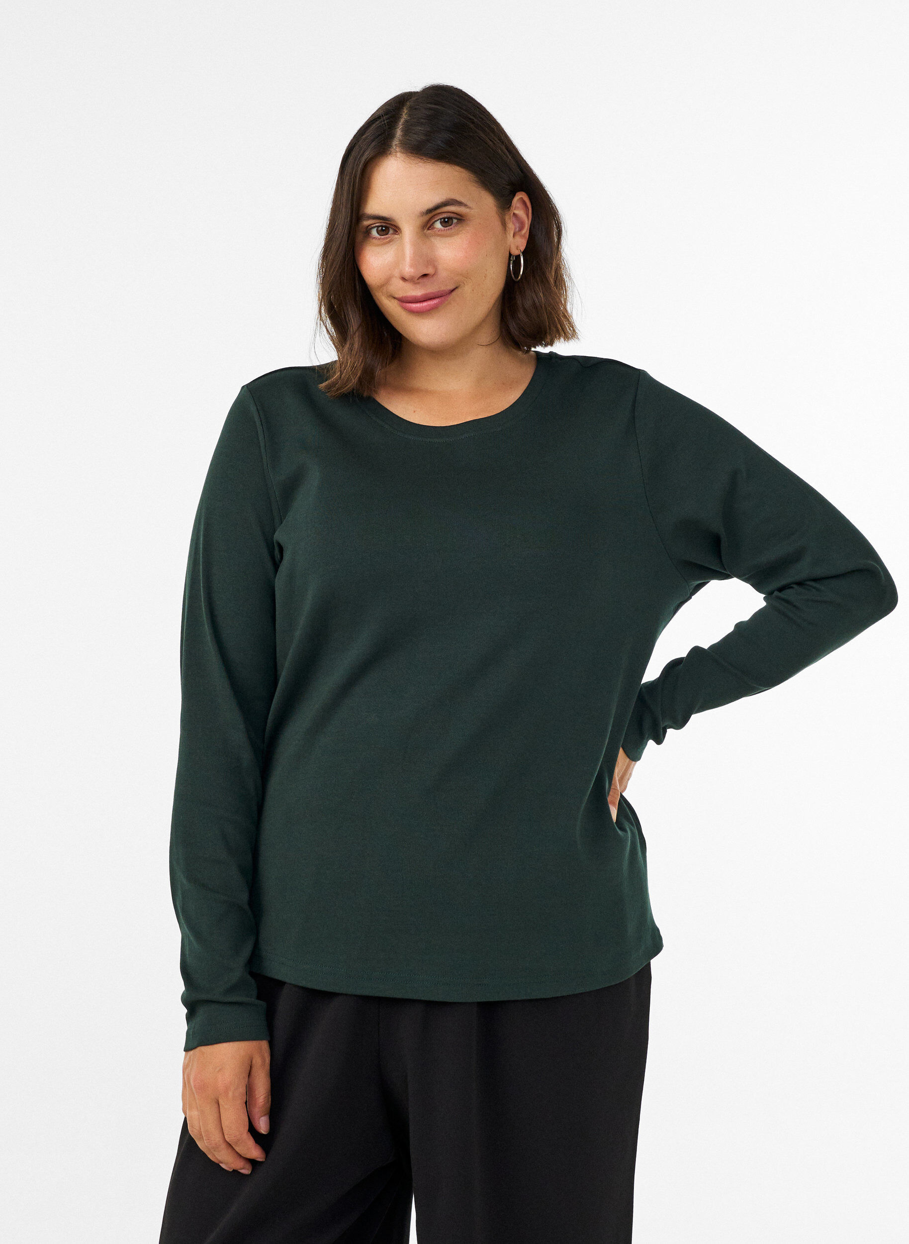 ZizziLangarm-Basic-T-Shirt mit Rundhalsausschnitt, Gr&uuml;n, Model image number 0