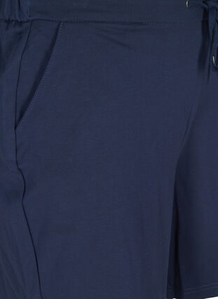 Einfarbige Shorts mit Taschen, Navy Blazer, Packshot image number 2