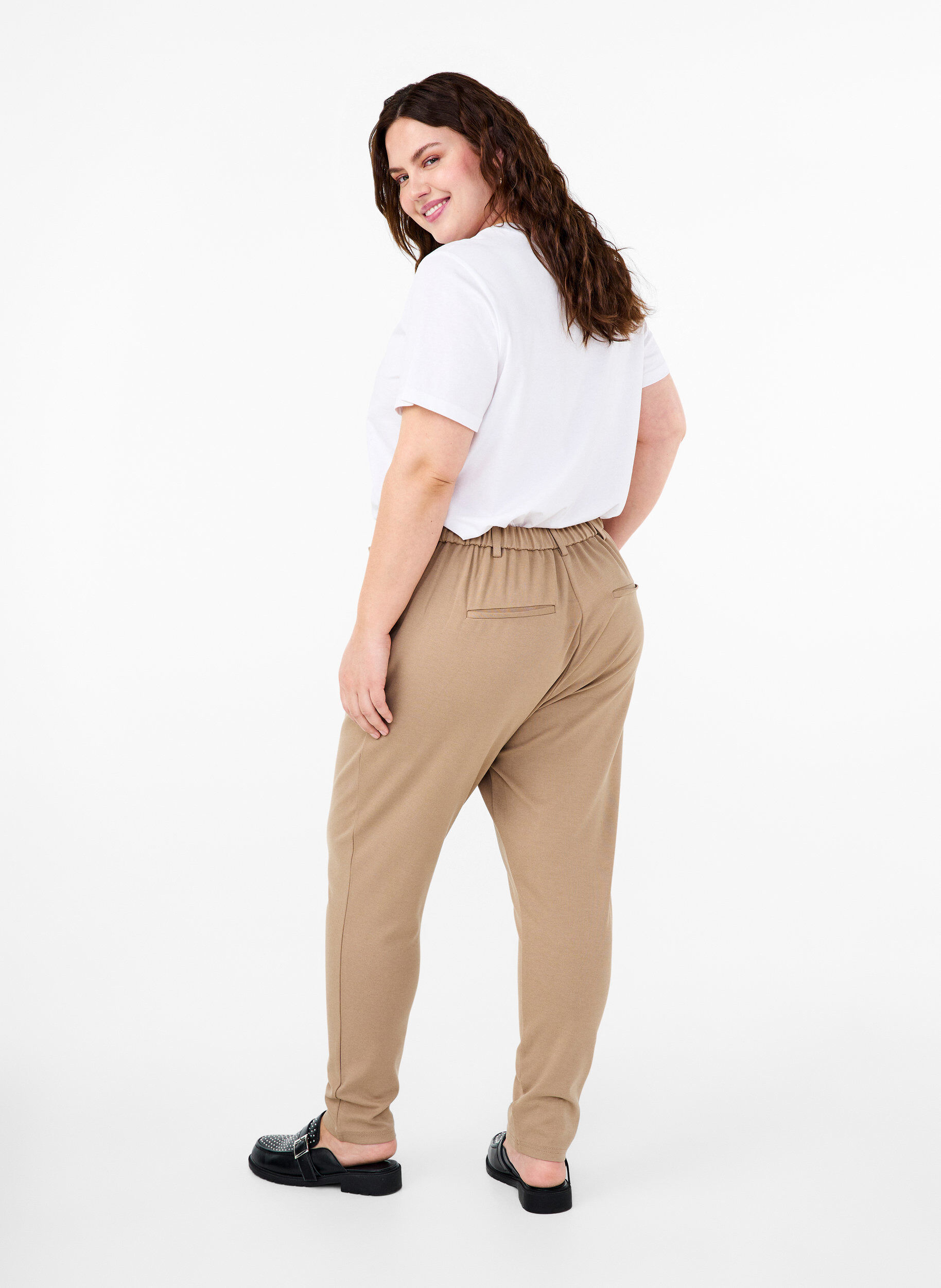 Zizzi Gek&uuml;rzte Maddison Hose, Beige, Model image number 1