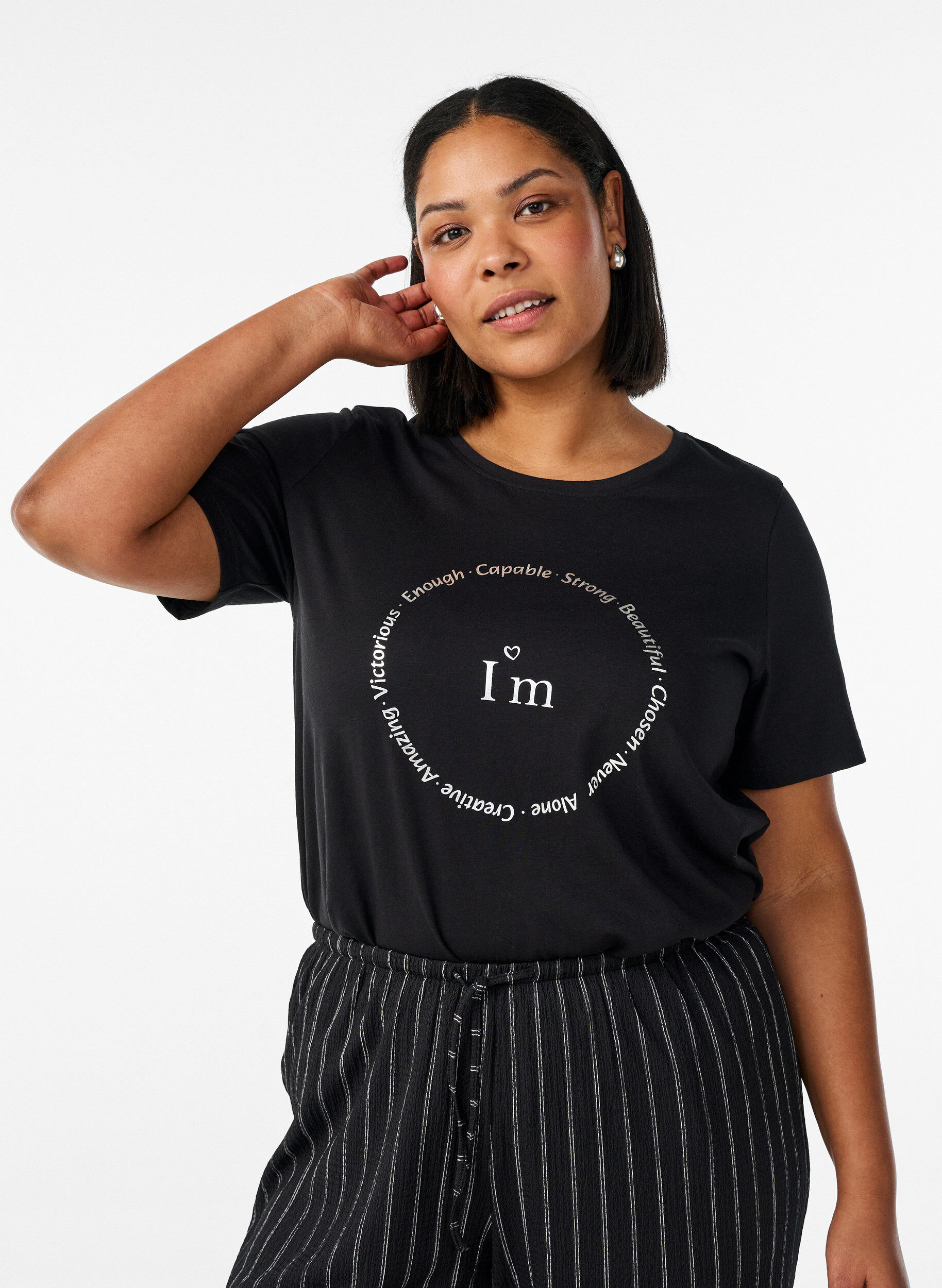 T-Shirt mit Print, Schwarz, Model