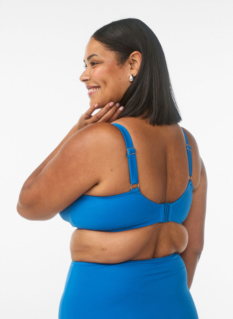 Bikini-BH mit B&uuml;gel und Drapierung, Blau, Model image number 2