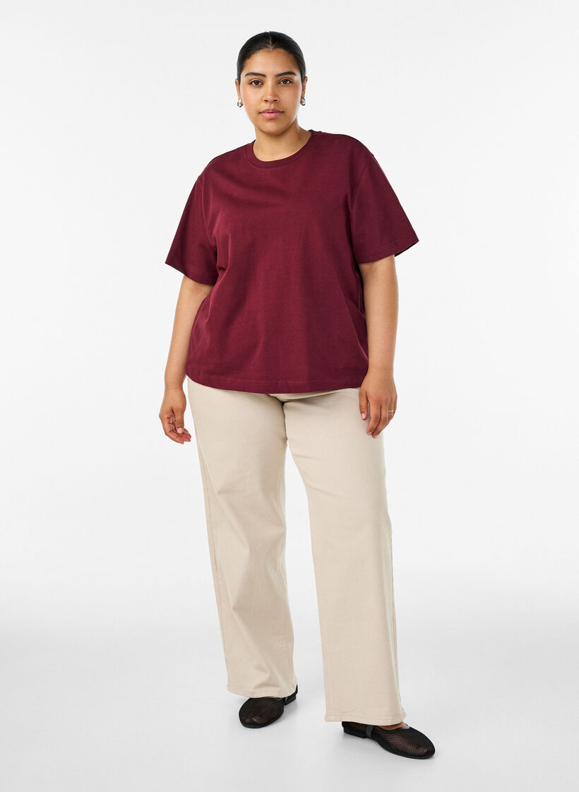 Kastiges T-Shirt aus Baumwolle, Rot, Model image number 1
