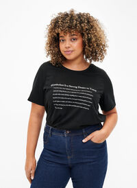FLASH - T-Shirt mit Motiv, Black Wanderlust, Model