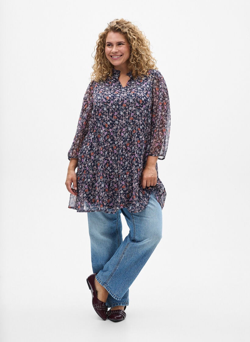 Tunika aus Viskose mit gebl&uuml;mtem Print und Glitzerf&auml;den, Blau, Model image number 1