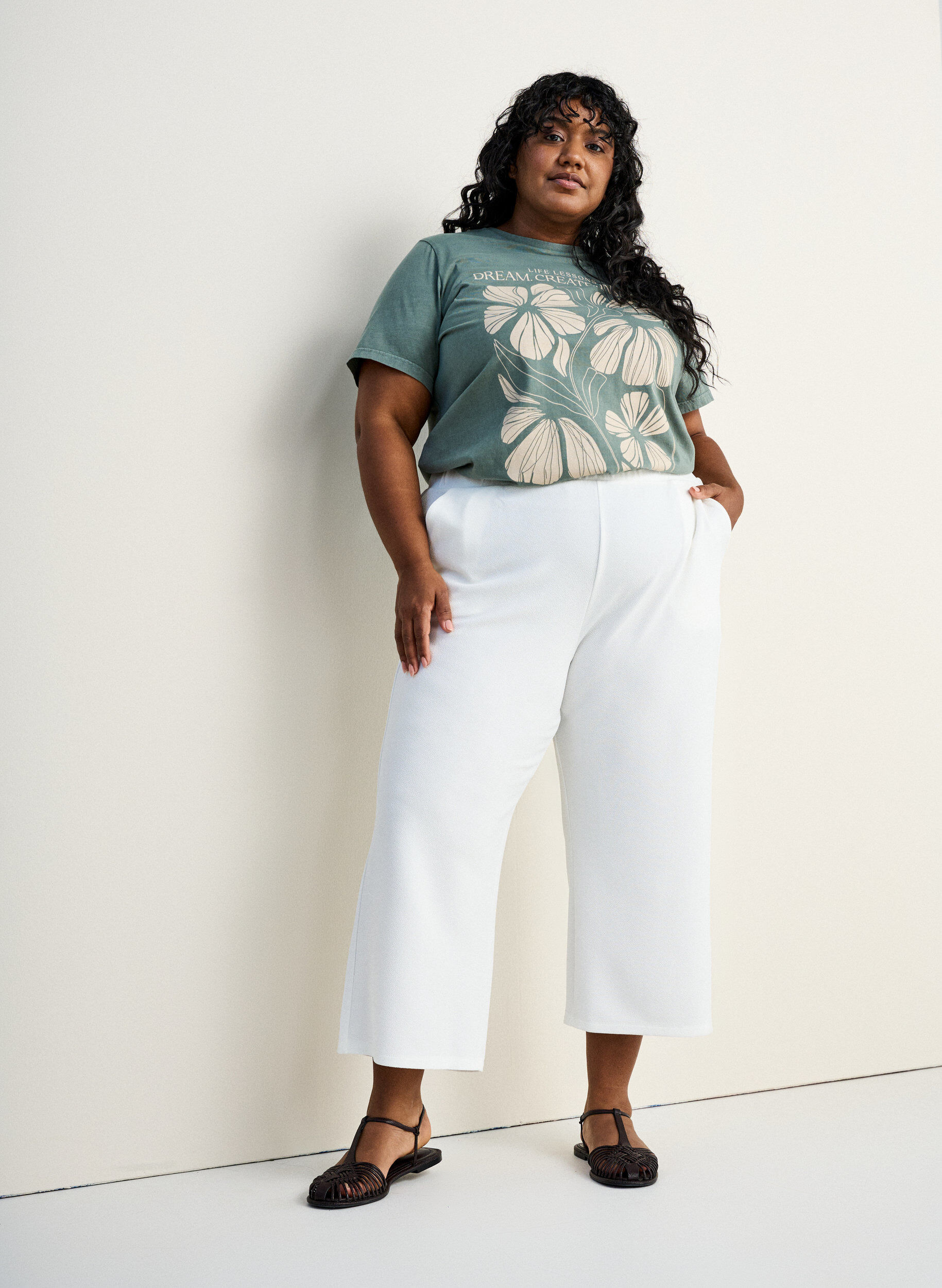 Zizzi Lose Hose mit 7/8-L&auml;nge, Beige, Image image number 0