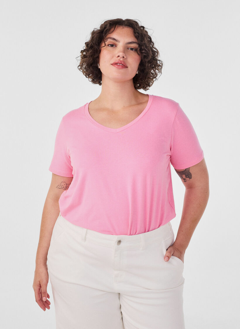 Einfarbiges basic T-Shirt aus Baumwolle, Pink, Model image number 0