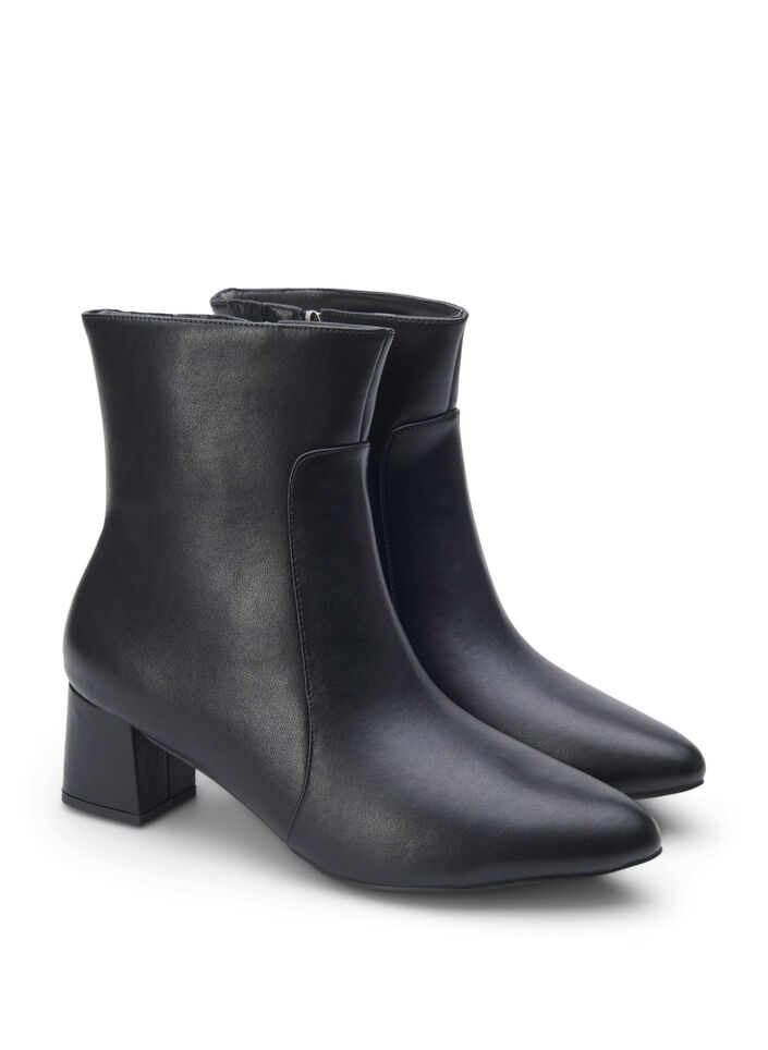 Extra-Weite - Knöchenstiefel aus Leder mit Absatz, Black, Packshot image number 1