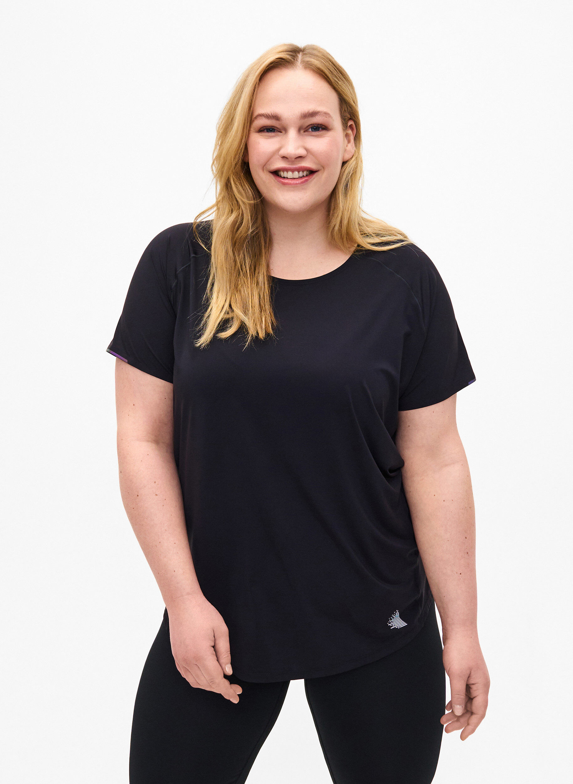 Zizzi Trainings-T-Shirt mit Mesh und reflektierenden Details, Black, Model image number 0