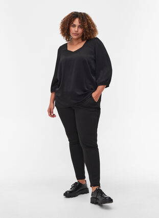 Bluse mit A-Linie, V-Ausschnitt und 3/4-Ärmeln, Black, Model image number 2
