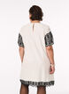 Kurzes Kleid mit kontrastfarbenen Spitzeneins&auml;tzen, Beige, Model image number 2