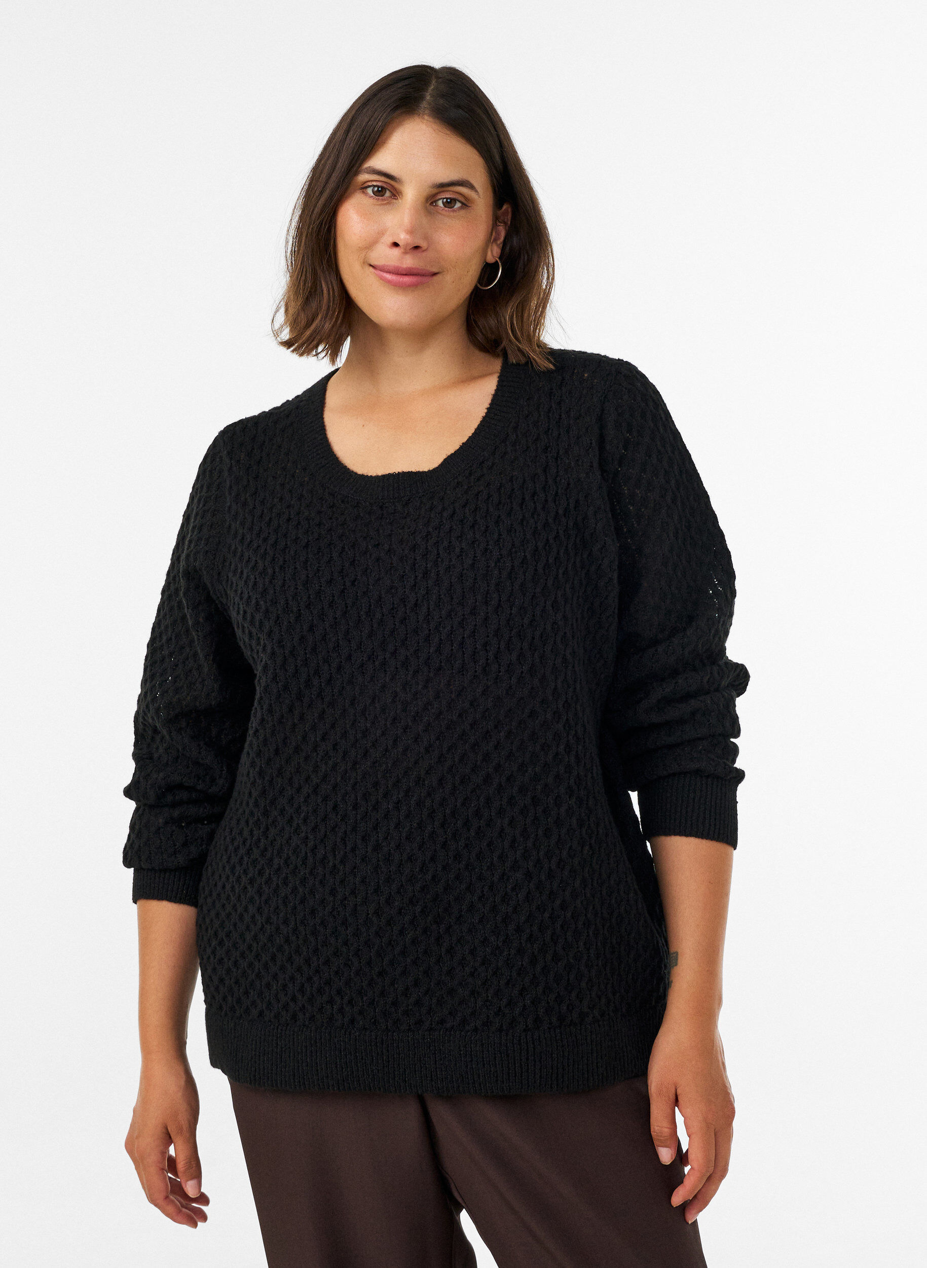 ZizziStrickbluse mit strukturiertem Lochmuster, Schwarz, Model image number 0