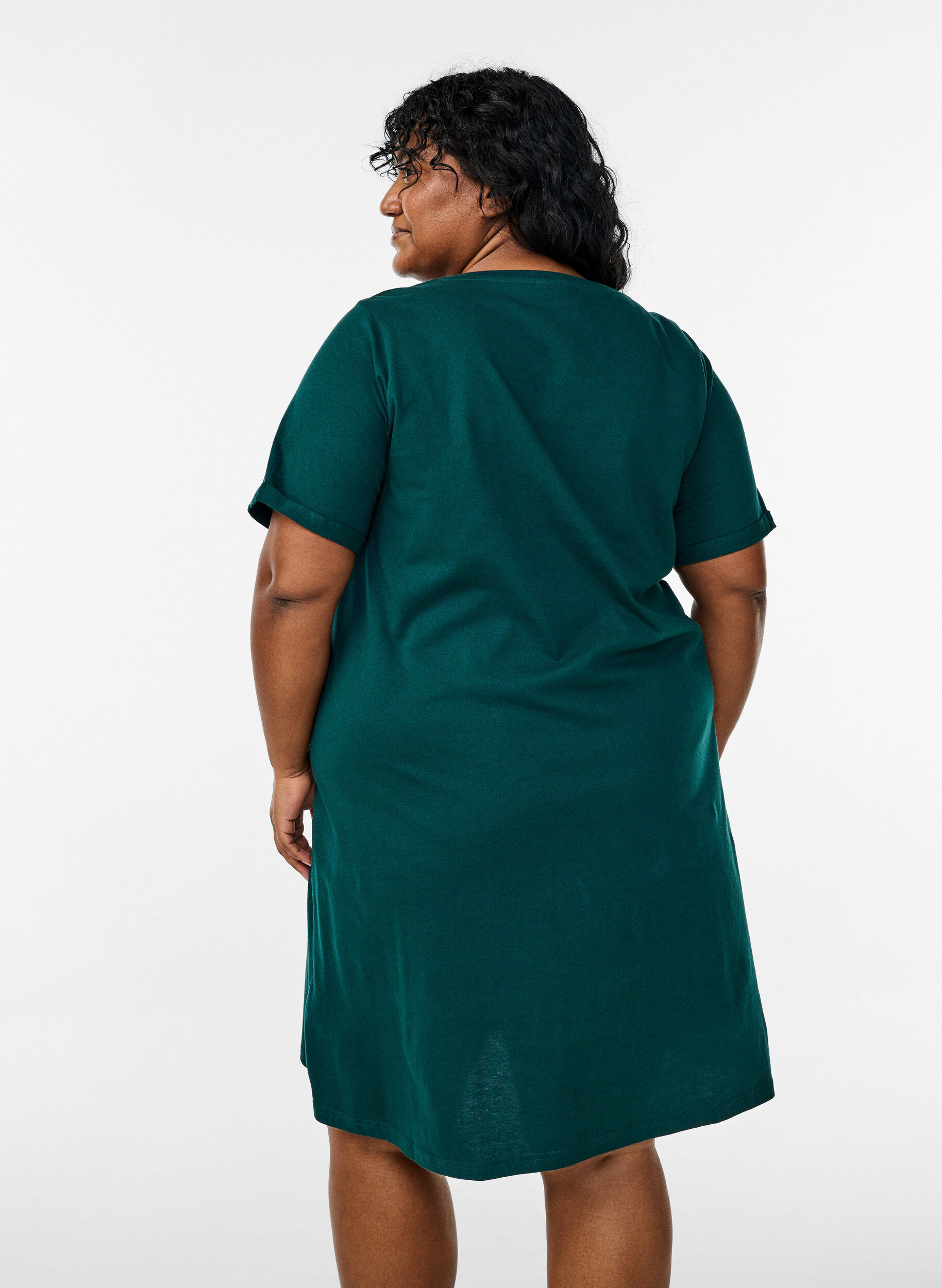 Zizzi Kurz&auml;rmeliges Nachthemd aus Bio-Baumwolle, Gr&uuml;n, Model image number 2