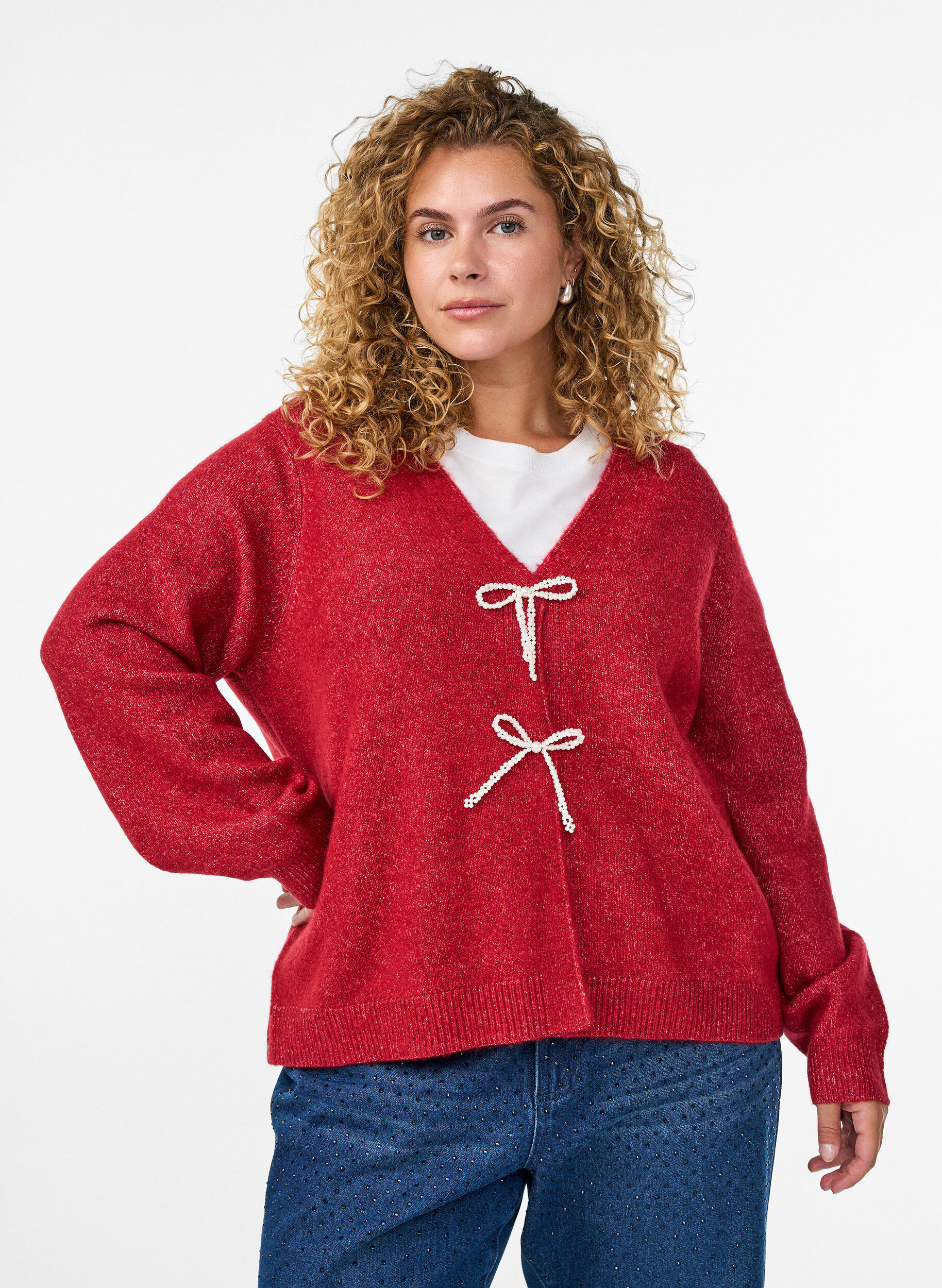 Strickjacke mit Perlmuttkn&ouml;pfen, Rot, Model