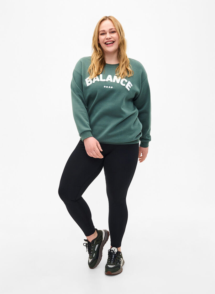 Sweatshirt mit Motiv auf der Vorderseite, Gr&uuml;n, Model image number 1