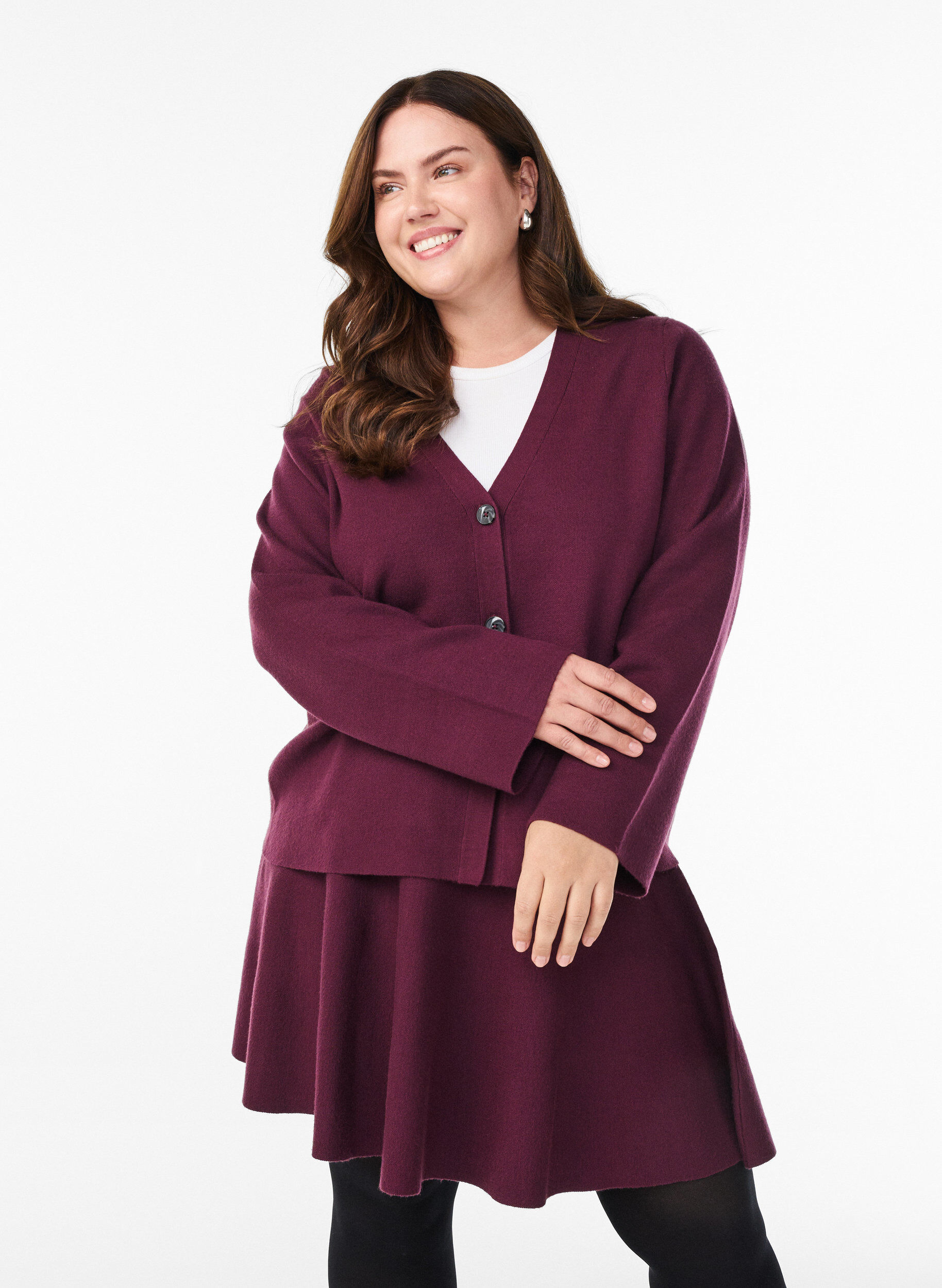 Zizzi Kurzer Strickrock in A-Linie, Dunkles Bordeaux, Model image number 0