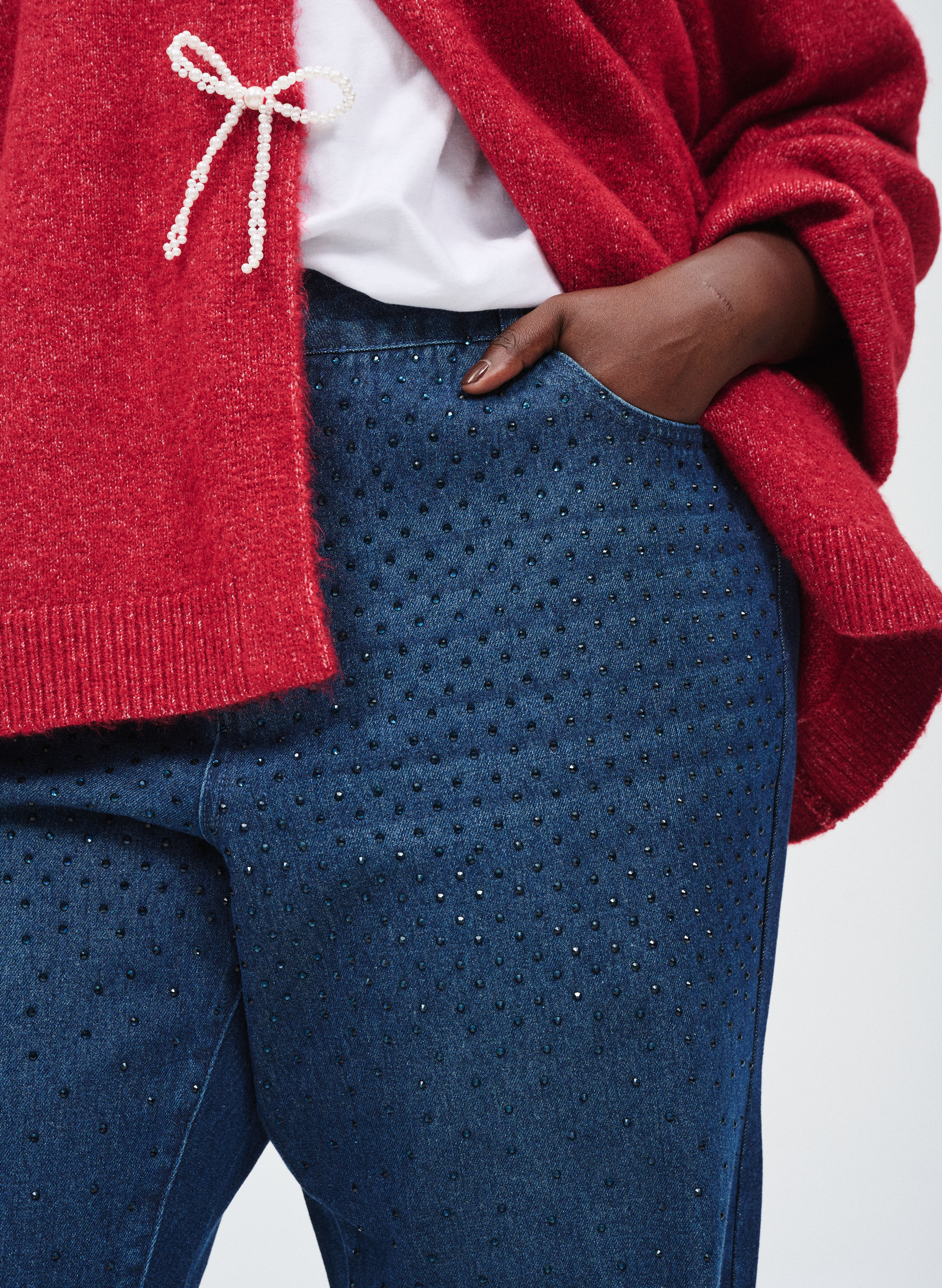 Zizzi Strickjacke mit Perlenschleife, , Model