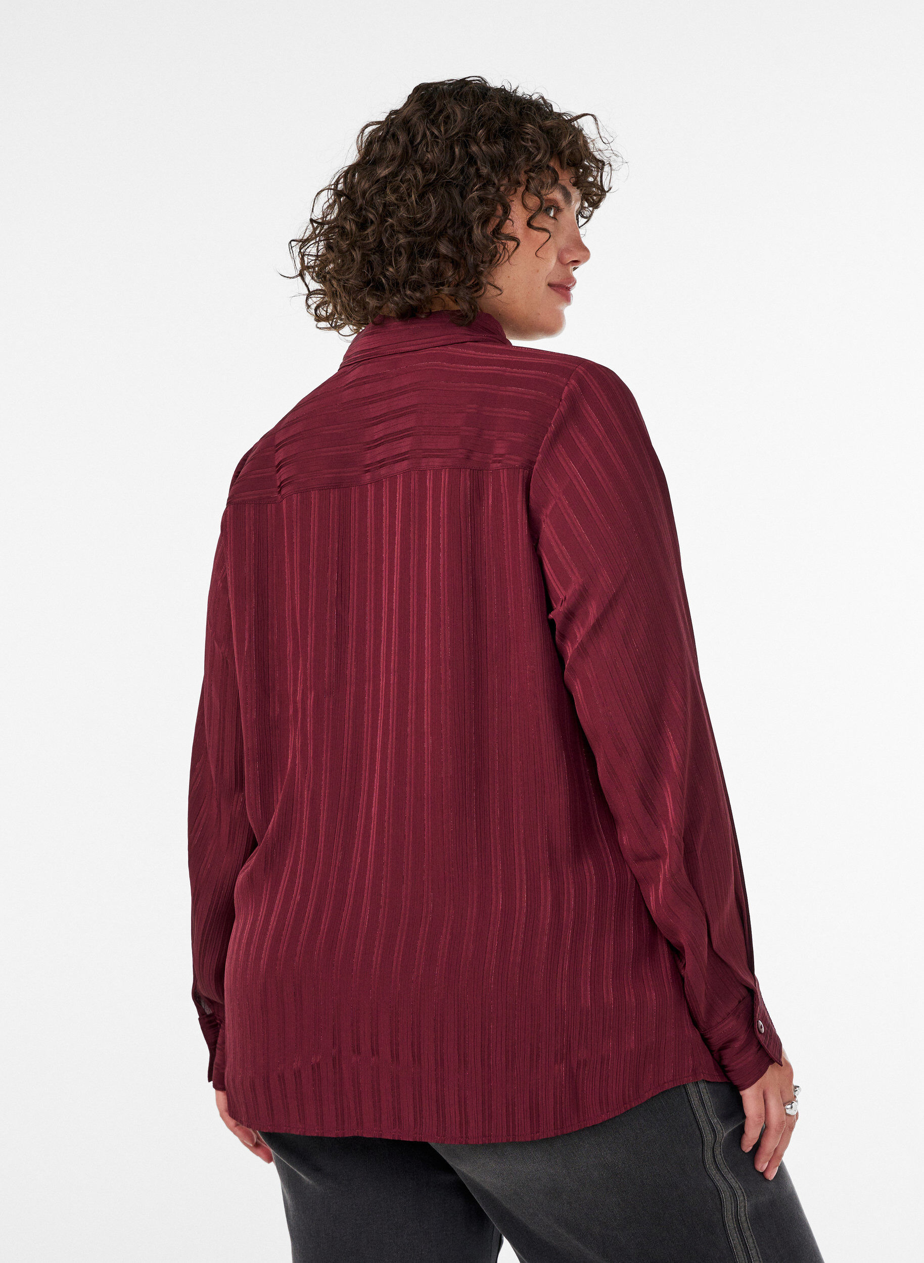 ZizziBluse mit Strukturstreifen und Glitzerf&auml;den, Rot, Model image number 2