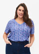 FLASH - Bedrucktes T-Shirt mit V-Ausschnitt, Blue Rose Ditsy, Model image number 0