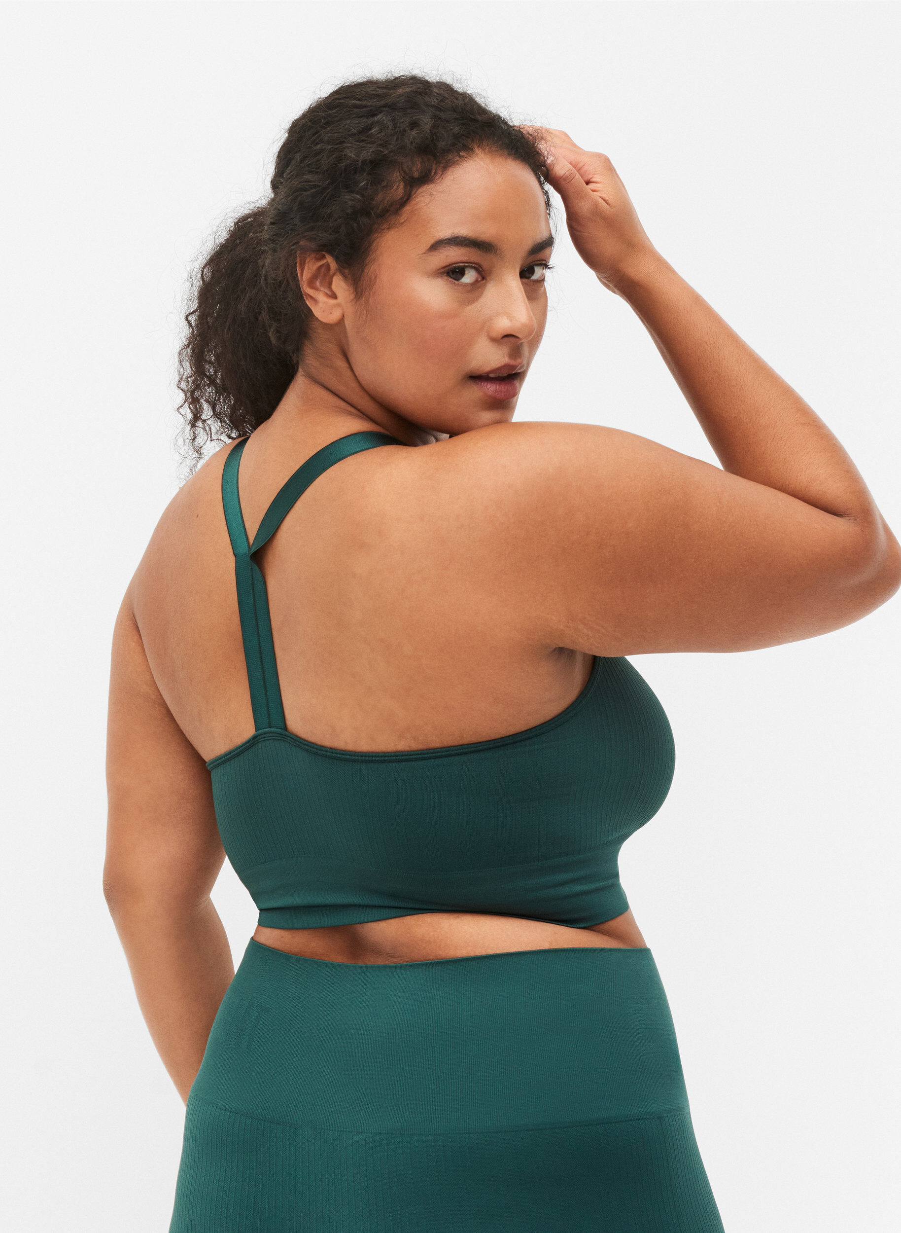 Zizzi Seamless Sport-BH in Ripp-Qualit&auml;t, Pine Grove, Model image number 1