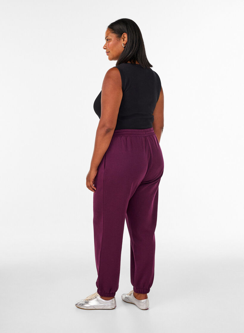 Hoch taillierte Sweatpants mit Kordelzug, Lila, Model image number 1
