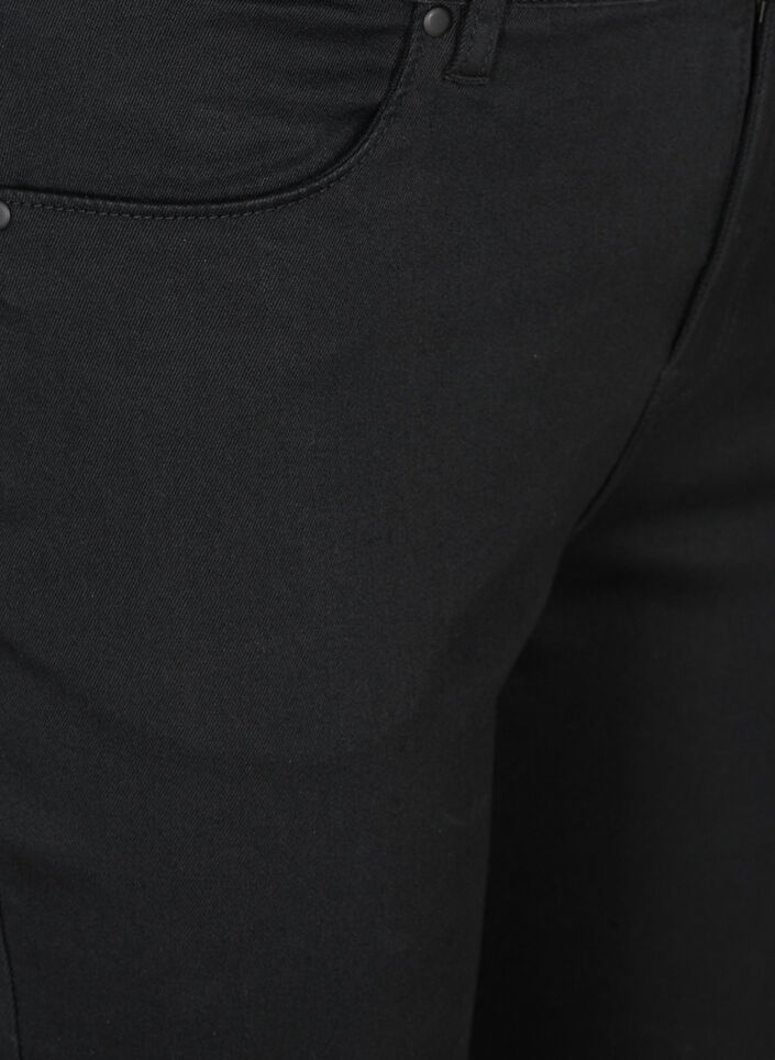 Hoch taillierte Amy Capri Jeans mit Super Slim Fit, Schwarz, Packshot image number 2