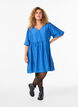 Kurzes Kleid mit Struktur und kurzen Ballonärmeln, Blau, Model image number 1