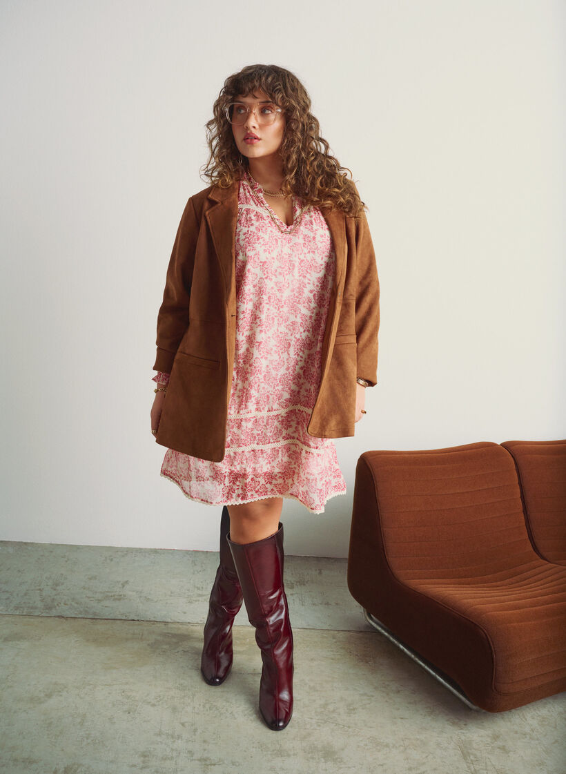 Kurzes Chiffonkleid mit H&auml;kel&shy;details, Rot, Image image number 0