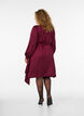 Kurzes Satinkleid im Wickeldesign, Rot, Model image number 1