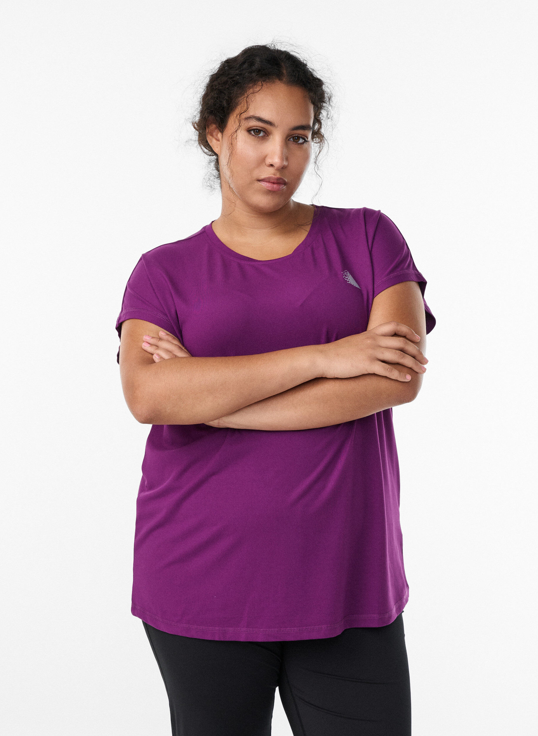 Einfarbiges Trainings-T-Shirt, Lila, Model