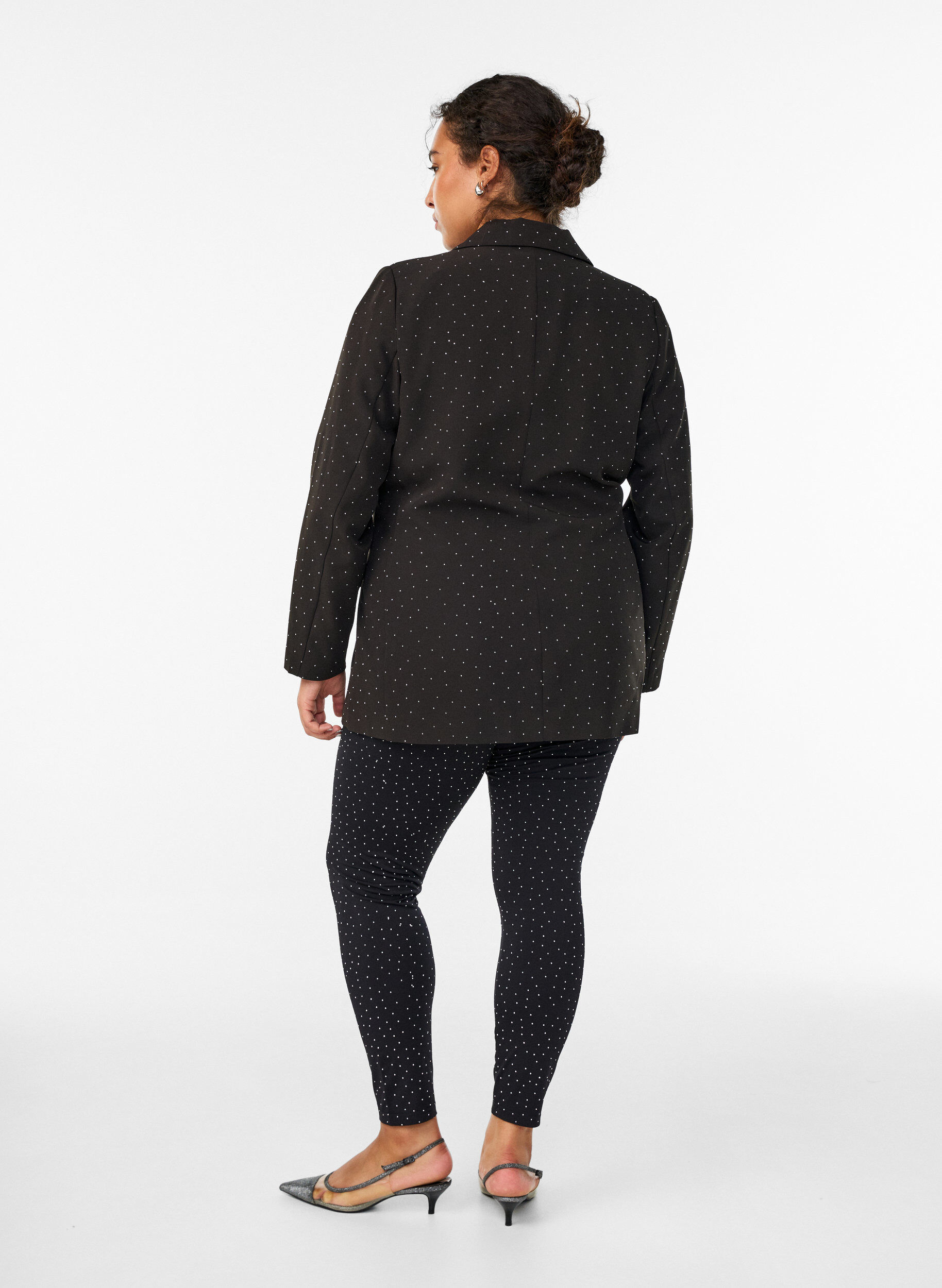 Zizzi Leggings mit Strasssteinen, Schwarz, Model image number 2