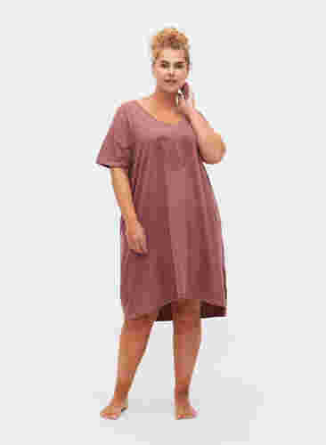 Nachthemd aus Baumwolle mit Print, Rose Brown w. Heart, Model image number 2