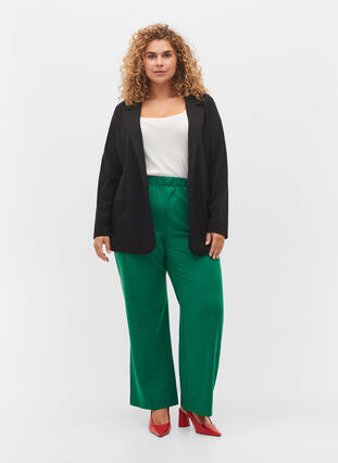 Weite Hose mit Taschen, Verdant Green, Model image number 0