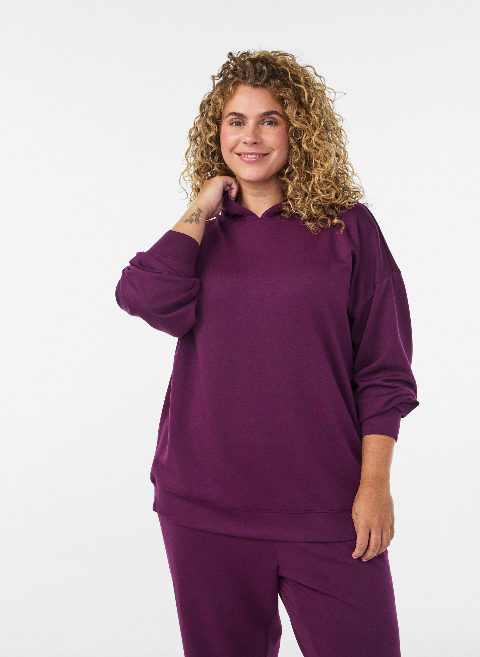 ZizziHoodie aus Jersey, Lila, Model image number 0