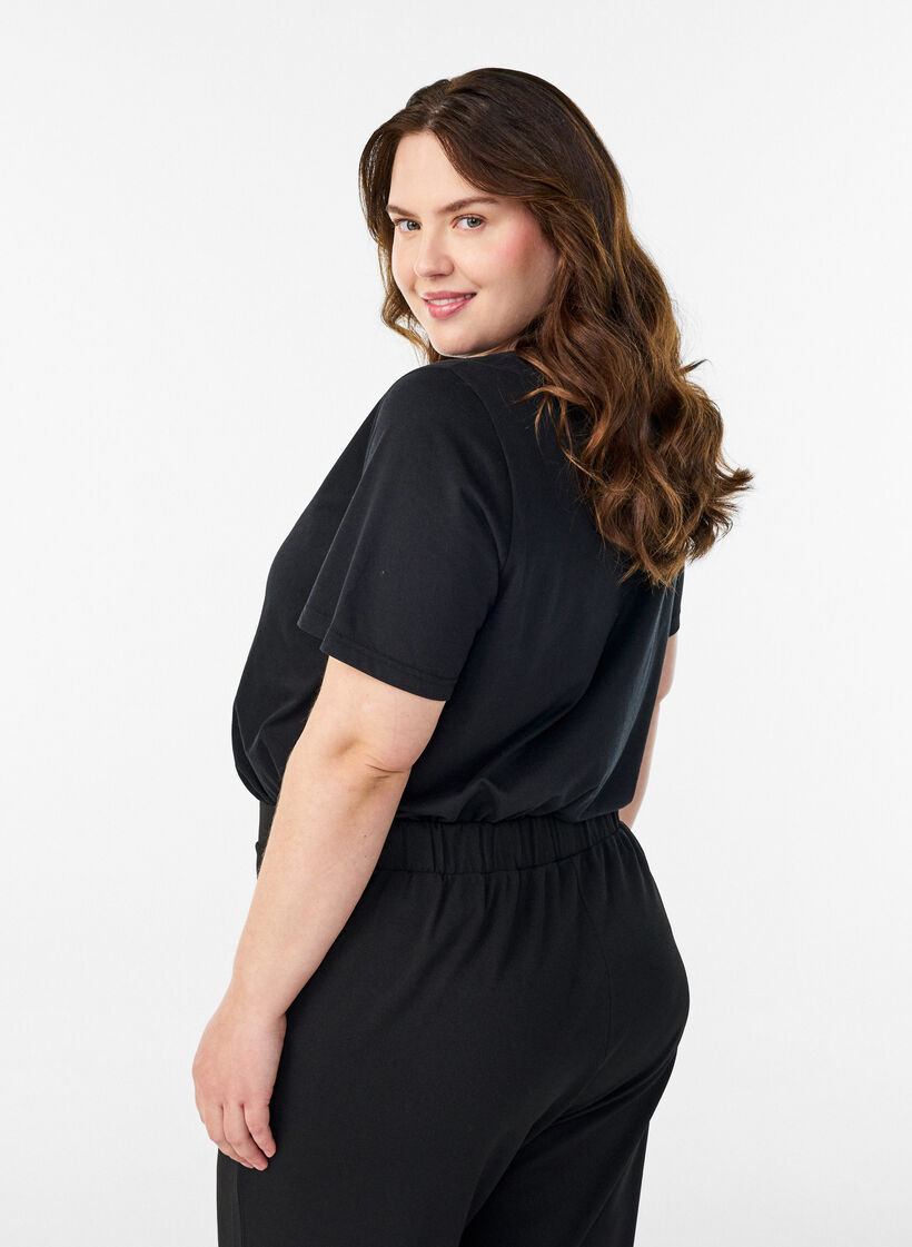 T-Shirt mit Print, Schwarz, Model image number 2
