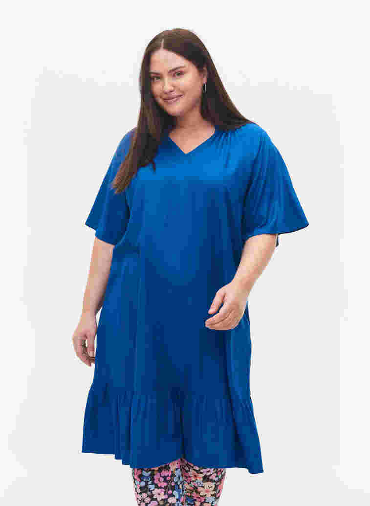 Kurzärmeliges Viskosekleid mit V-Ausschnitt, Classic Blue, Model image number 0