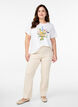 T-Shirt aus Bio-Baumwolle mit floralem Print, B. White w. Flower, Model image number 2