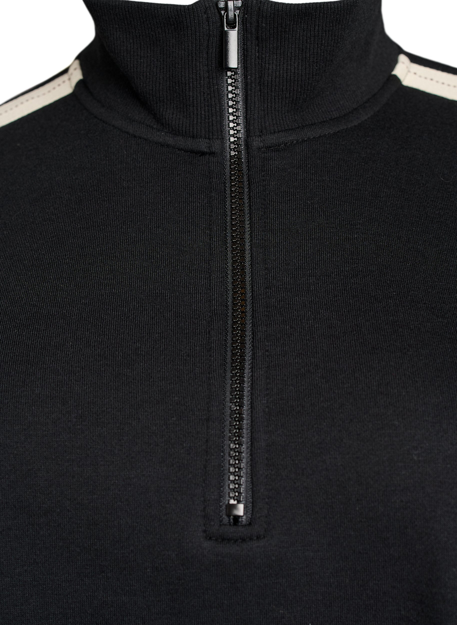 Zizzi Kurzes Sweatshirtkleid mit hohem Kragen, Schwarz, Packshot image number 2